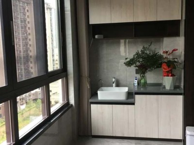 三脚架（三脚架怎么折叠起来）