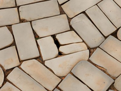 仿古砖的优缺点及其适用性分析