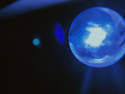 灯罩哪个颜色对眼睛好？