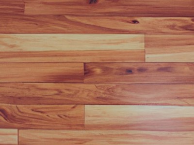 木质地板如何保养与清洁？