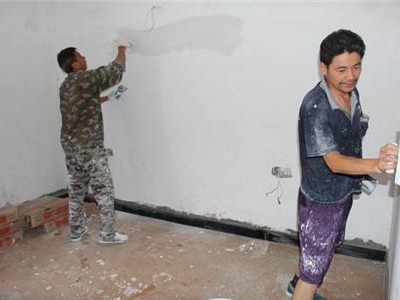粉刷匠教你：装修自己刷墙，能省不少钱呢！
