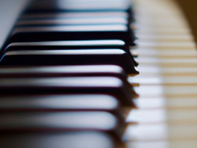 钢柜（钢柜图片）