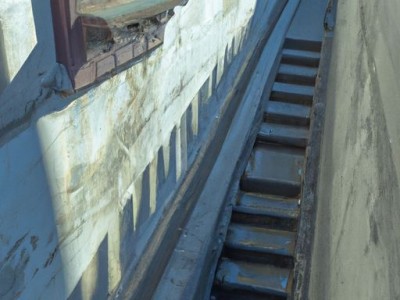 嵌缝膏及其用途