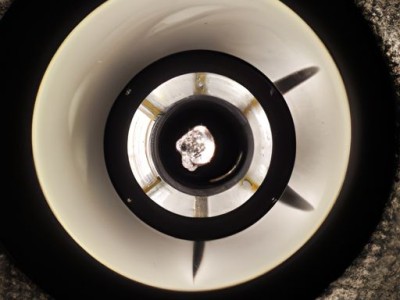 亚克力吸顶灯：时尚美观，高效节能的明智之选