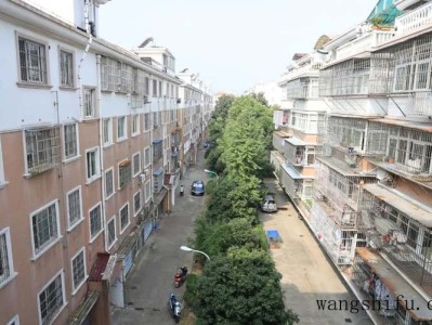 梅雨季节装修油漆工验收