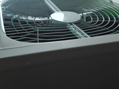 空调外机风扇不转的原因及解决方法