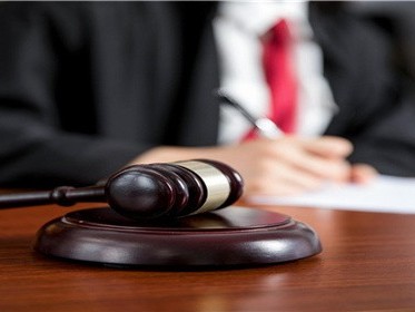 离婚时小产权房屋能分割吗