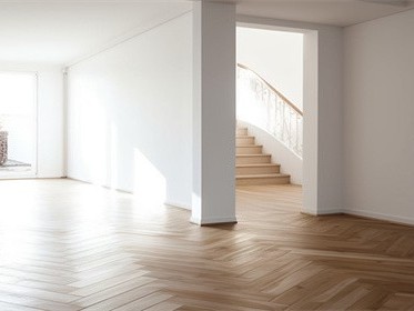 楼上装修把屋顶打穿如何赔偿