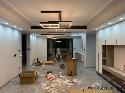 新房硬装完成了，套内135平，硬装17万，找装修公司全包的（140平米装修全包价格）