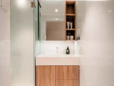 乳胶漆可以擦洗吗？污渍能擦干净吗？