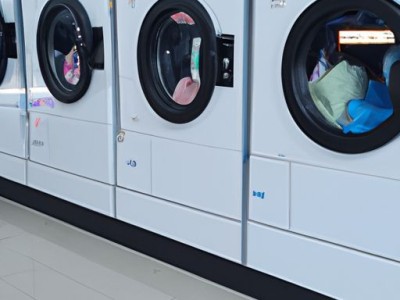 滚筒洗衣机海尔和荣事达哪个好？比较海尔和荣事达洗衣机的优劣