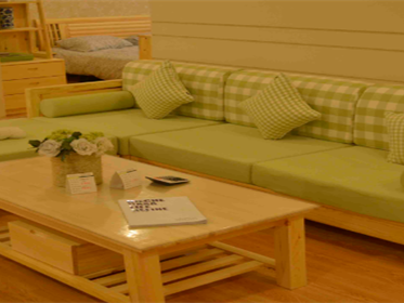 松木家具的气味有害吗