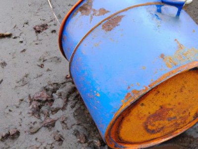 马桶水箱一直流水及马桶水箱一直流水怎么修理