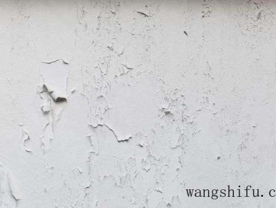 墙面返潮脱皮怎么办？（墙面返潮脱皮怎么办呢）