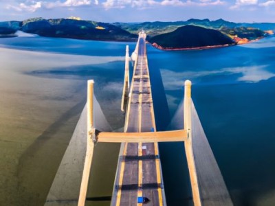 安吉尔100进水口及出水方式详解