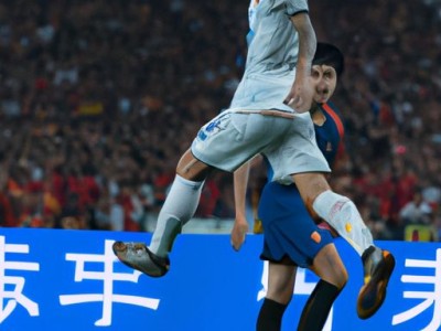 PP和PVC易拉宝哪个好？详细对比分析