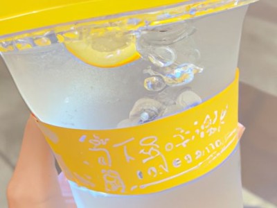 樱花和美的空调哪个好用（樱花和美的空调哪个好用些）