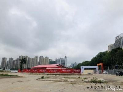 黄金手链到底戴哪个手（黄金手链到底戴哪个手上）