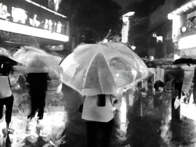 世界哪个牌子雨伞好看又便宜？