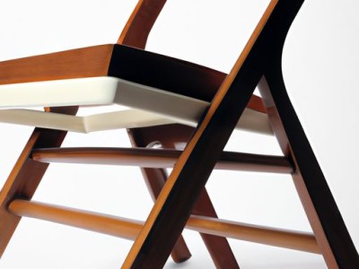 折叠凳及折叠凳便携式：轻松携带，方便实用的户外休闲神器