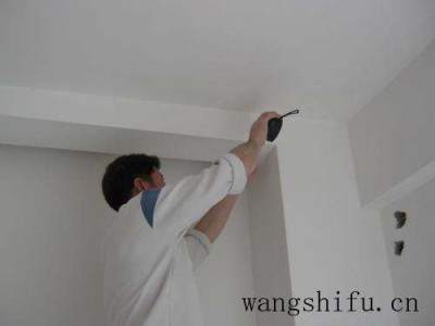 skg和小熊榨汁机哪个好（小熊榨汁机哪款好用）