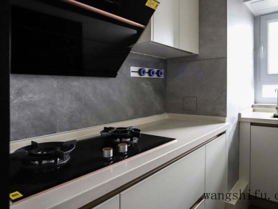 腻子粉和磁粉哪个好（磁性腻子）