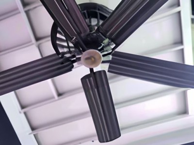 客厅空调哪个好用吗？如何选择安全的客厅空调？