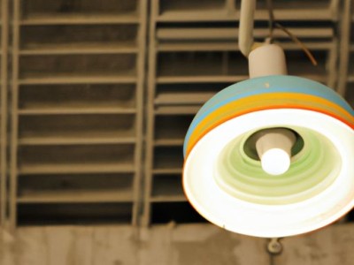 学生台灯和学生台灯护眼灯哪个牌子好？