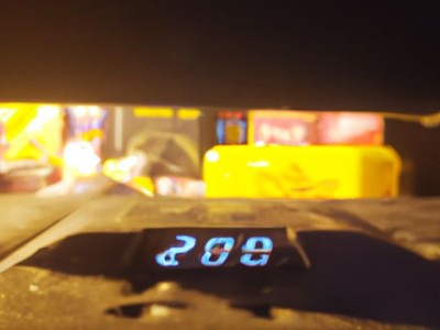 1.5匹空调一个小时多少度电及二级1.5匹空调一个小时多少度电