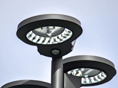 LED户外灯具品牌排行前十名，让你安全又省电