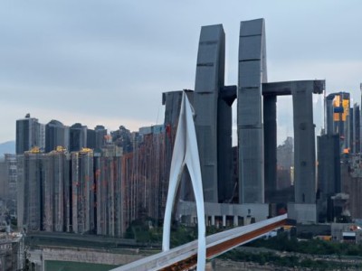 现代和斗山哪个好点？