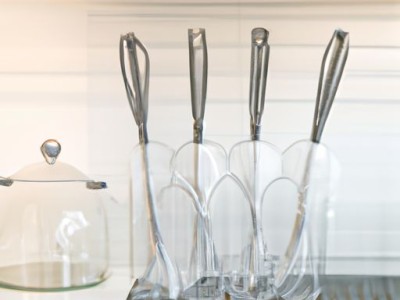 厨房玻璃推拉门最新款式及其实用性