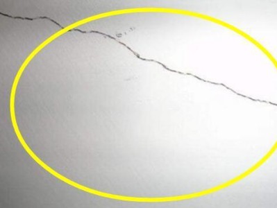 西安装修万万别暗装踢脚线！墙面易开裂，毁房子！幸好老师傅提醒我！