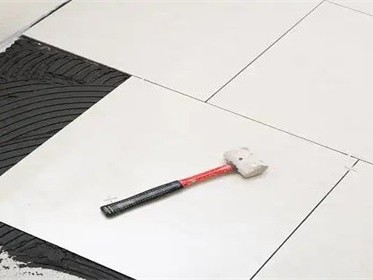 地砖空鼓翘起修复方法