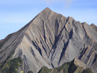 100米世界纪录：飞跃百米极限的壮举