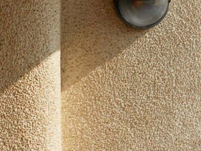 涂料变色开裂？如何保养很重要