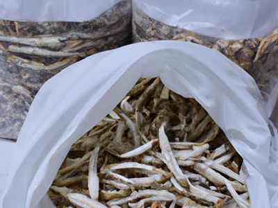 金丝楠乌木和金丝楠木的区别及其特点