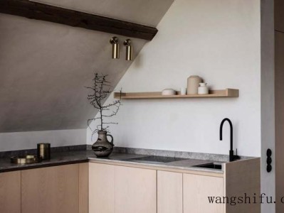 怎么选择装修壁纸 夏季贴壁纸需注意什么