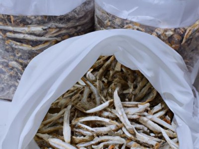 保鲜袋可以放微波炉里加热吗？