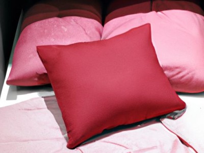 软床及软床垫和硬床垫哪个对身体好？