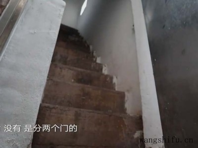 荷荷芭油（荷荷巴油的功效与作用）