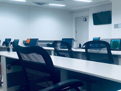 办公室哪个是领导位置及办公室哪个是领导位置的详细描述