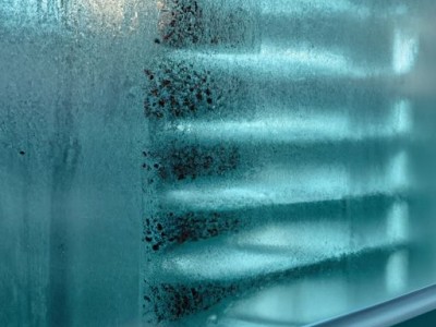 防火玻璃及防火玻璃门厂家直销——如何选择高品质的防火玻璃及门？