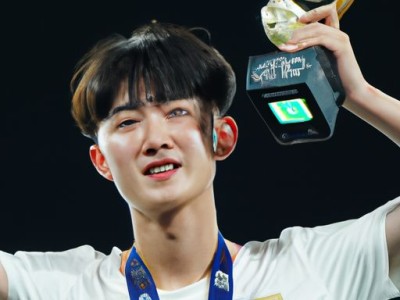 夏普电视的设置键是哪个？