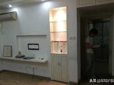 55㎡二手老房子，花了5万翻新以后比90平米两室一厅还好看（二手房翻新一平米多少）