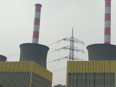 铁和不锈钢导电哪个好及铁和不锈钢导电哪个好些