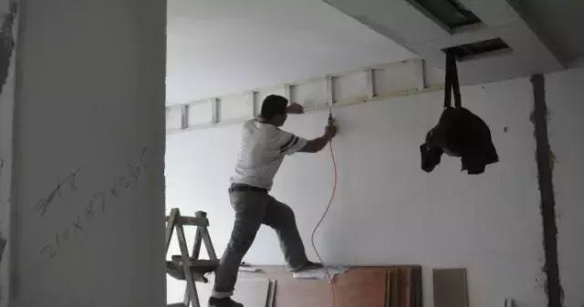 西安旧房翻新:常见的墙面问题都有哪些? 超实用的墙面处理流程,春季装修必须看!