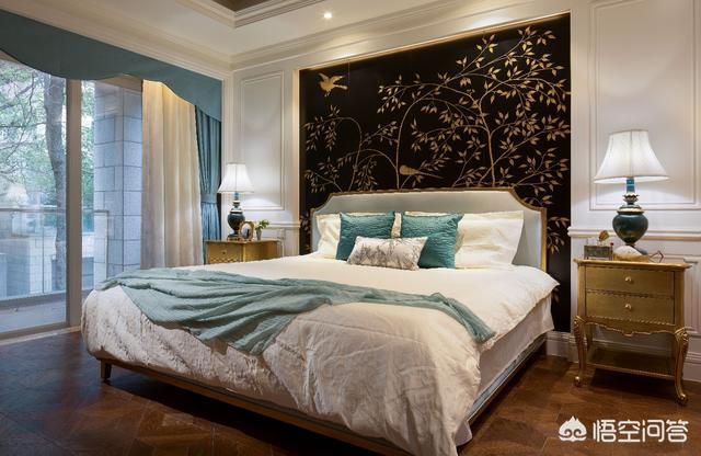 装修是贴壁纸，壁布，刷漆，哪个性价比高，后期好维护？