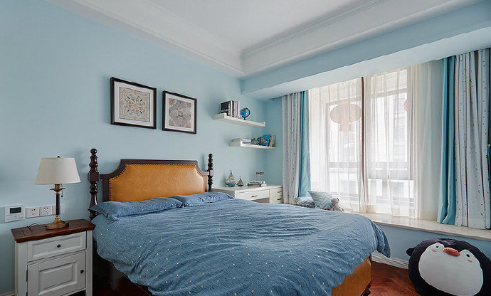 窗帘、壁纸协调搭配，房间新鲜感说来就来!