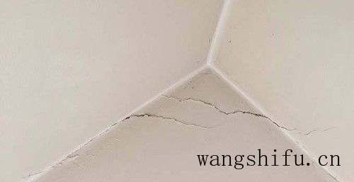 墙面开裂是什么原因造成的?(房屋墙面开裂是什么原因造成的) 墙面开裂是什么原因造成的?(房屋墙面开裂是什么原因造成的)